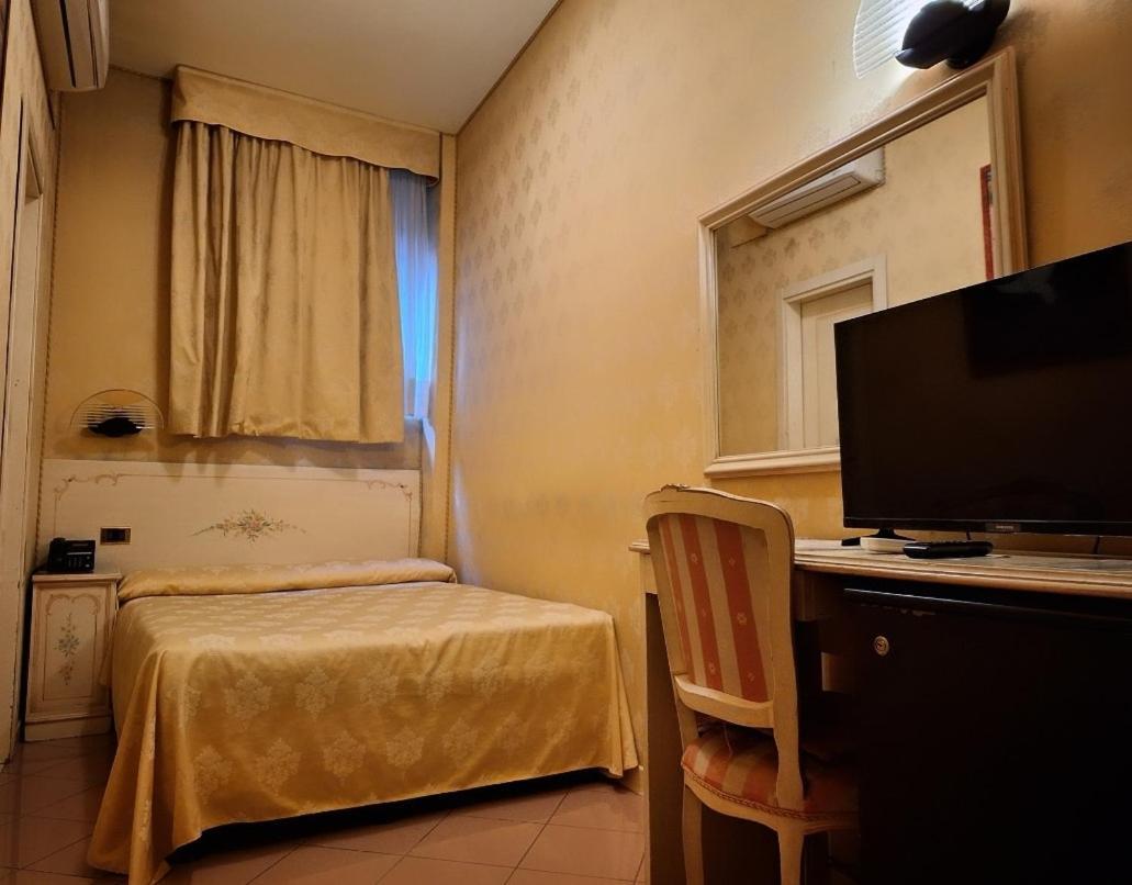 Hotel Lux Venice Ngoại thất bức ảnh