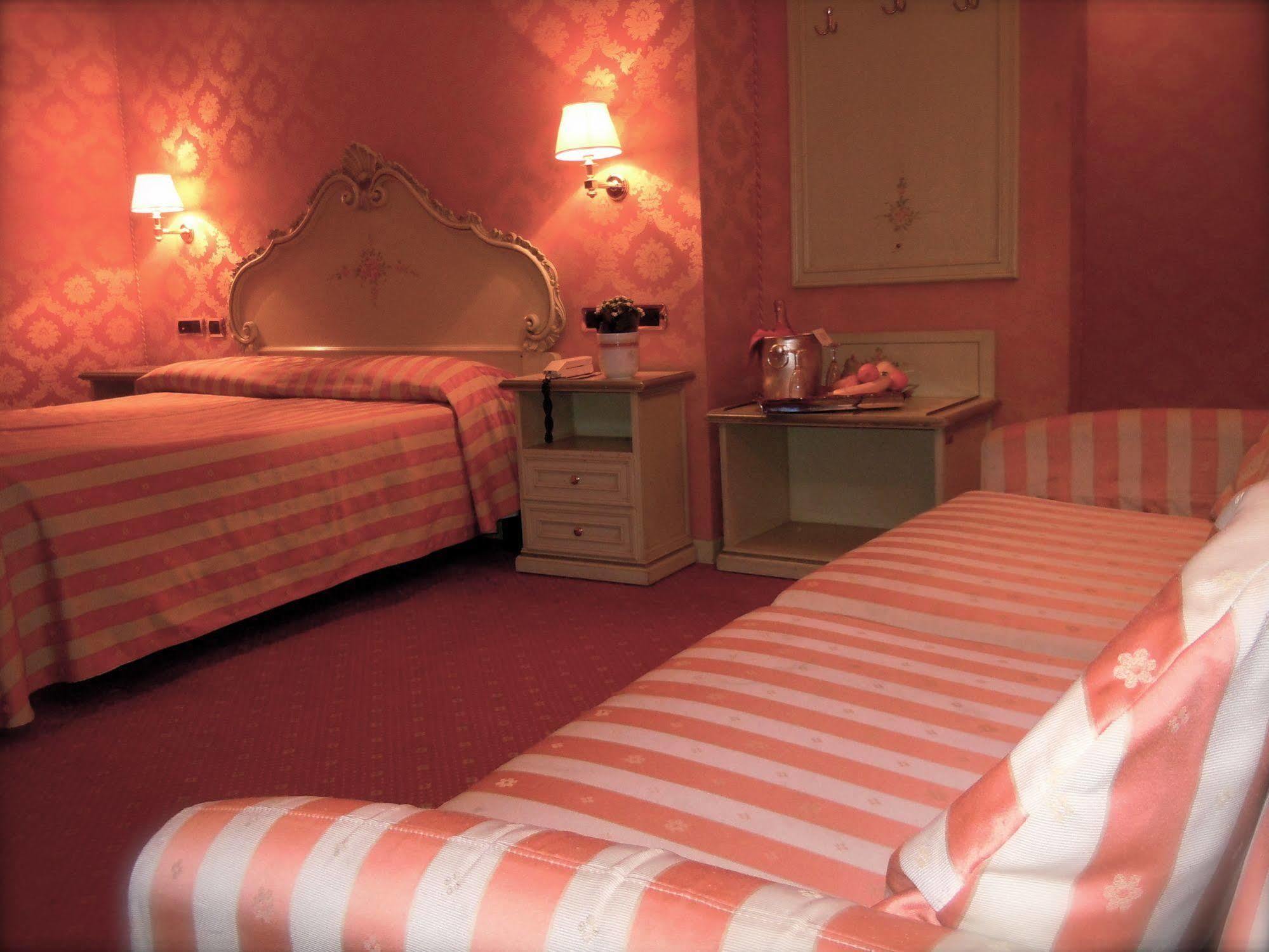 Hotel Lux Venice Ngoại thất bức ảnh