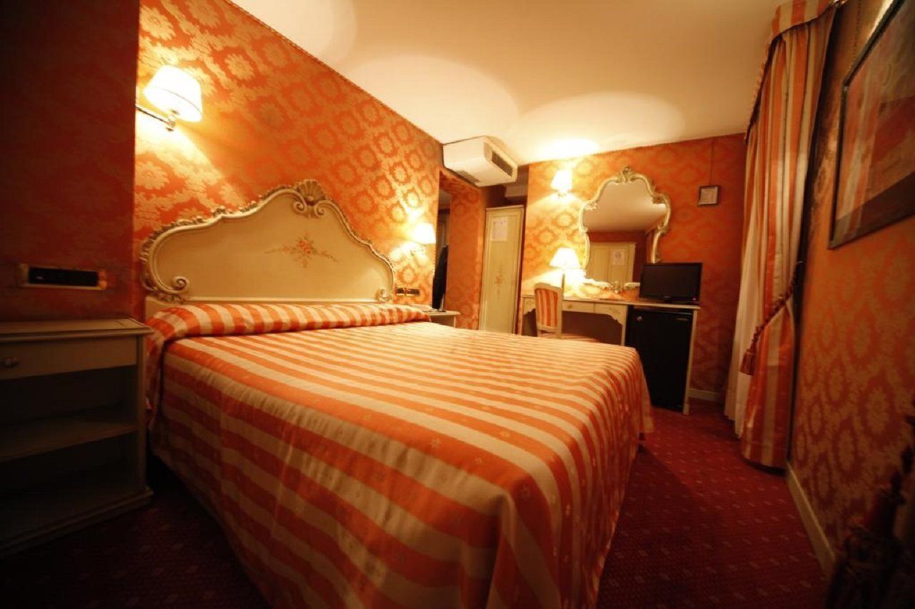 Hotel Lux Venice Ngoại thất bức ảnh